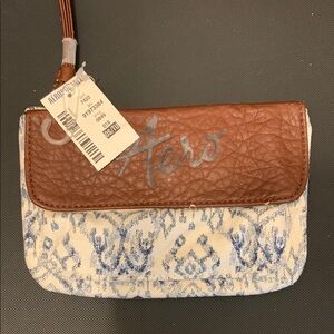 wristlet
